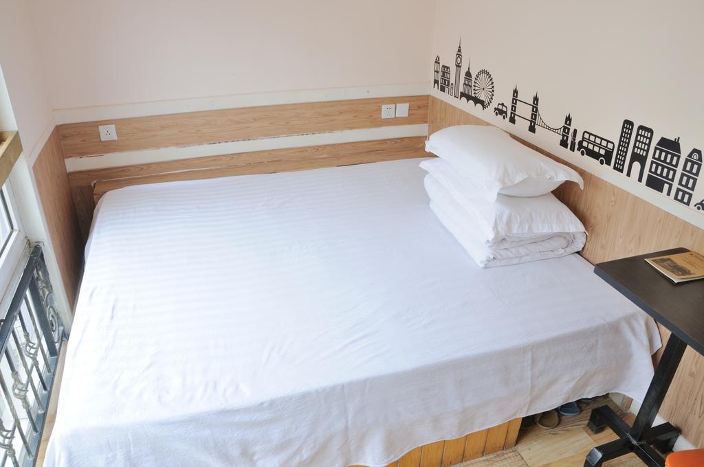Chengdu Luojiaodian Hostel Bilik gambar